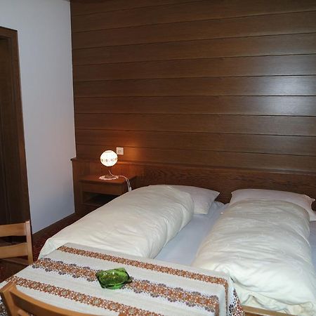 Haus Unterberg Bed & Breakfast San Giacomo Val di Vizze Exterior photo