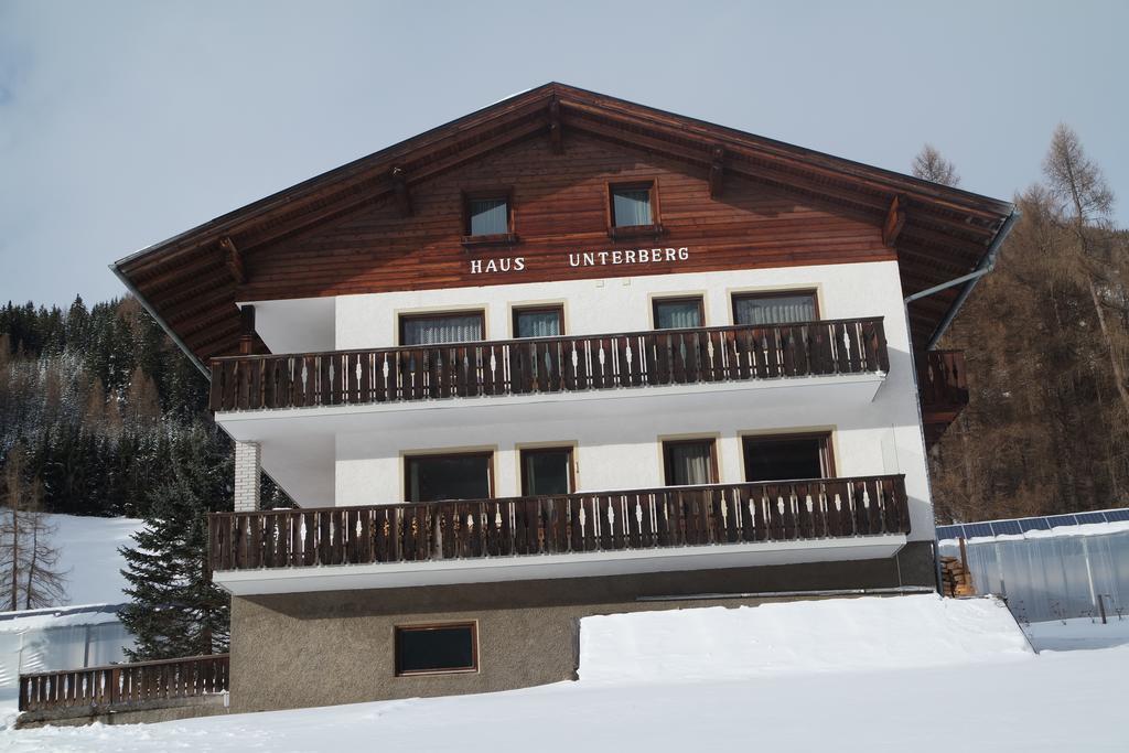 Haus Unterberg Bed & Breakfast San Giacomo Val di Vizze Exterior photo